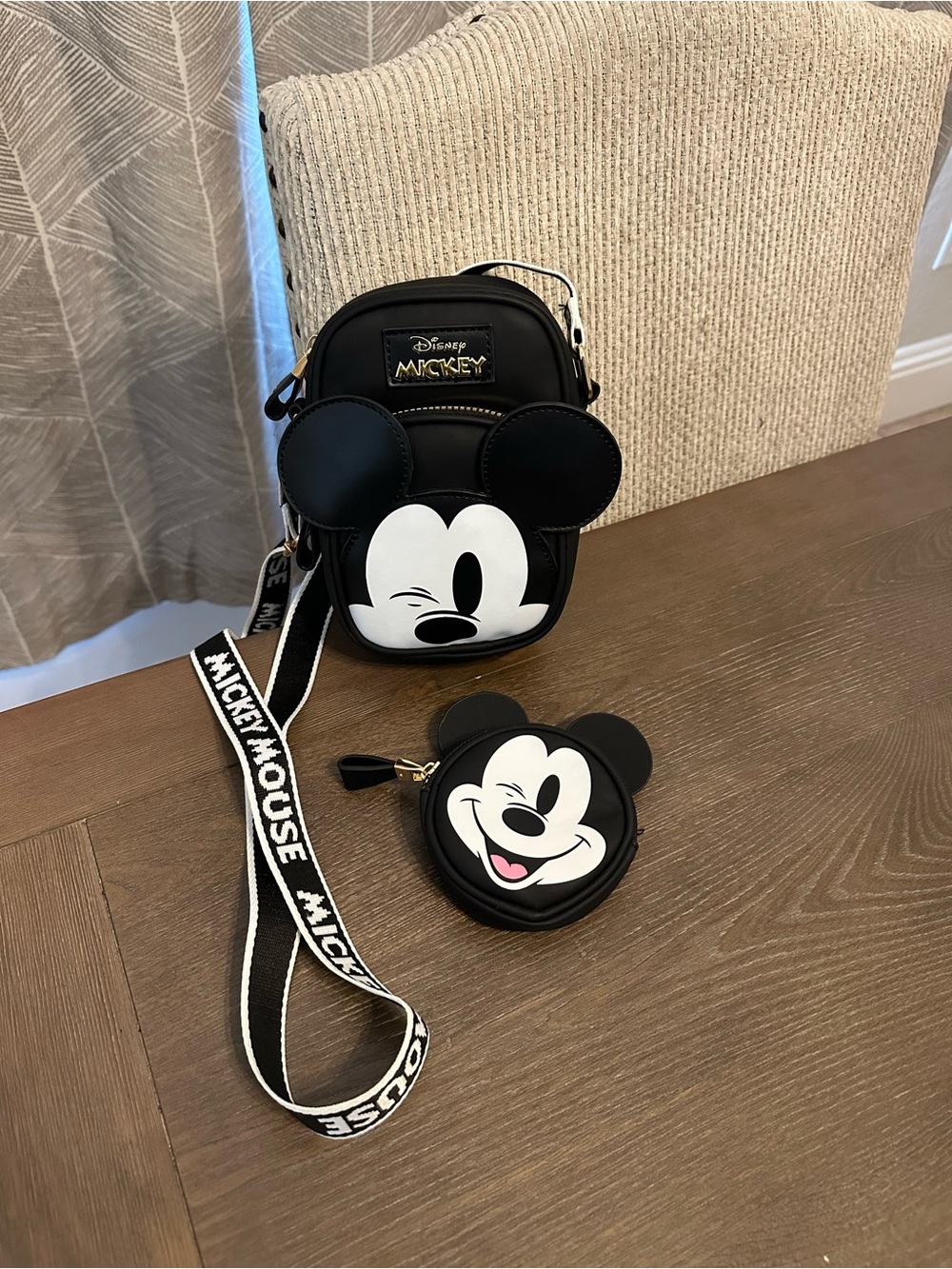 Disney Primark Winking Mickey‎ Mouse Crossbody Bag & Coin Purse